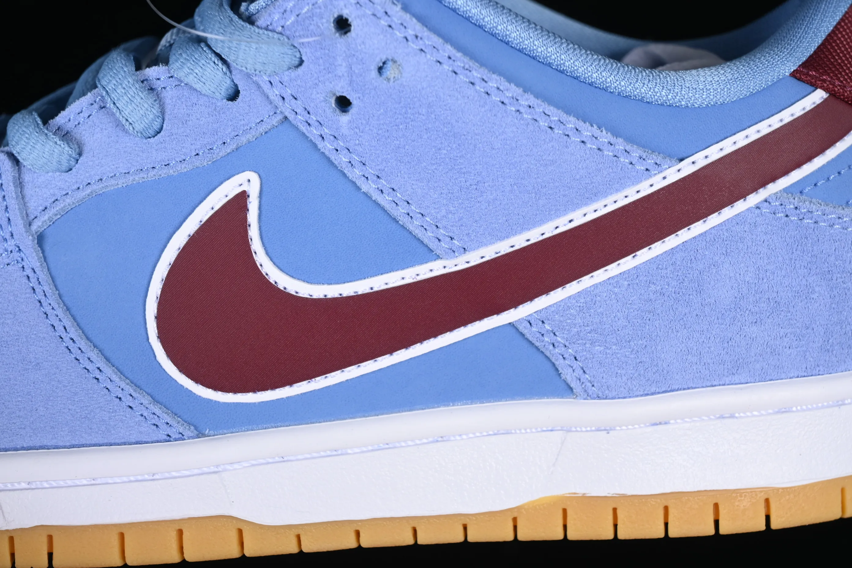 All categories Nk SB Dunk series Nk SB Dunk Low low-top sneakers F version Nk SB Dunk Low "Phillies" Bubblegum series SB low-top sports and leisure sneakers DQ4040-400